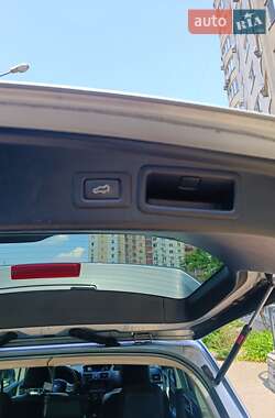Внедорожник / Кроссовер Subaru Forester 2014 в 