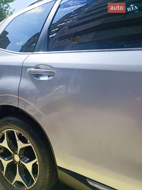 Внедорожник / Кроссовер Subaru Forester 2014 в Киеве