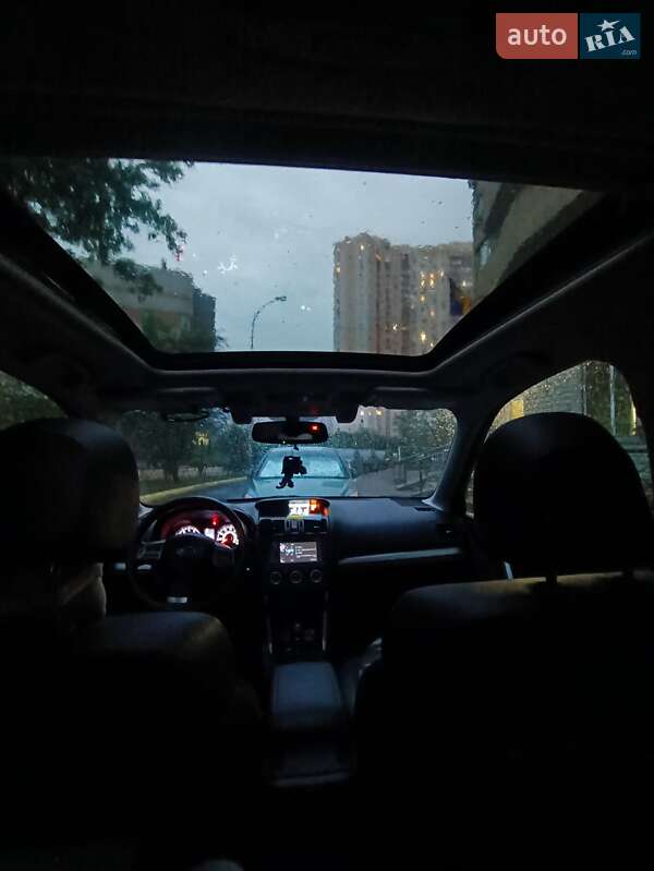 Внедорожник / Кроссовер Subaru Forester 2014 в Киеве