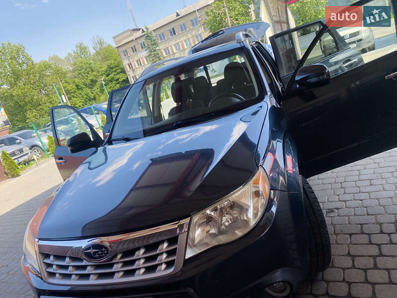 Subaru Forester 2012
