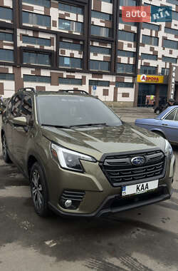 Внедорожник / Кроссовер Subaru Forester 2022 в Александрие