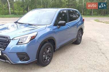 Внедорожник / Кроссовер Subaru Forester 2023 в 