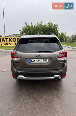 Внедорожник / Кроссовер Subaru Forester 2018 в 