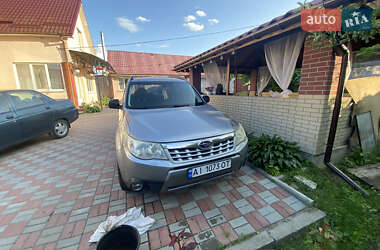 Внедорожник / Кроссовер Subaru Forester 2011 в Макарове