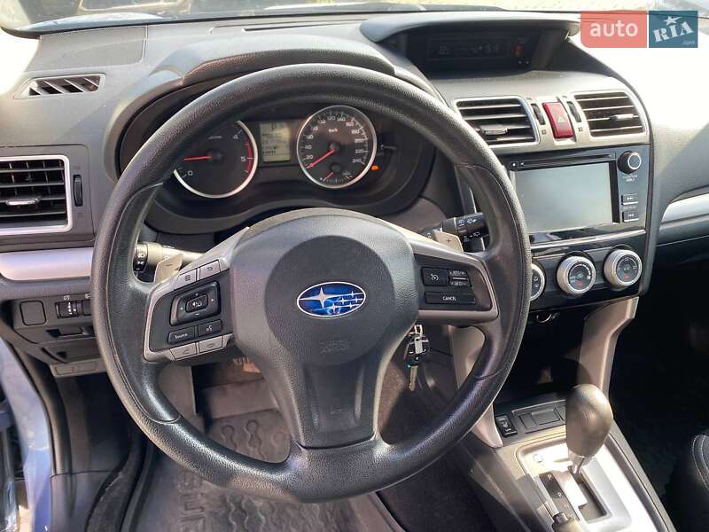 Позашляховик / Кросовер Subaru Forester 2015 в Львові
