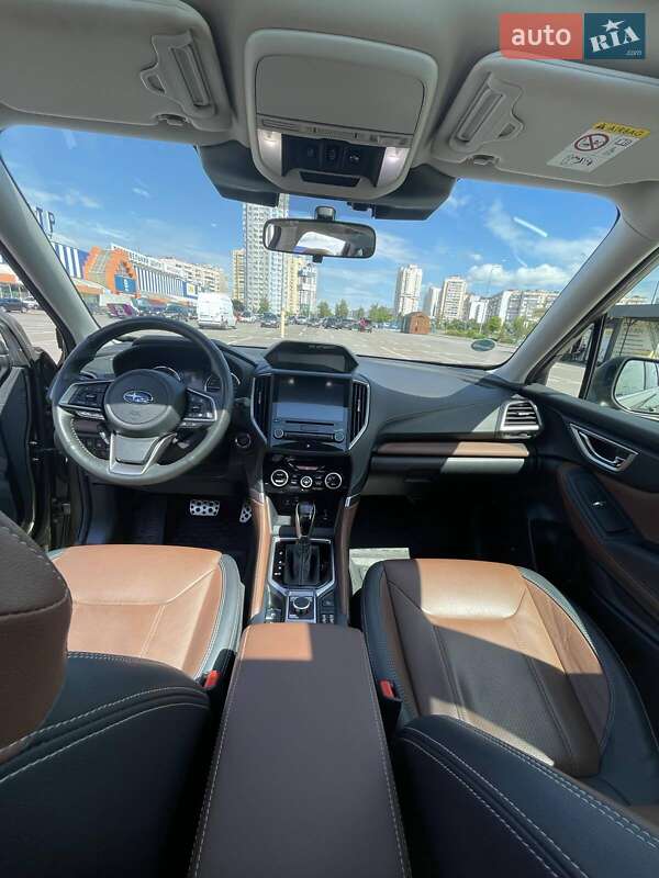 Внедорожник / Кроссовер Subaru Forester 2021 в Киеве