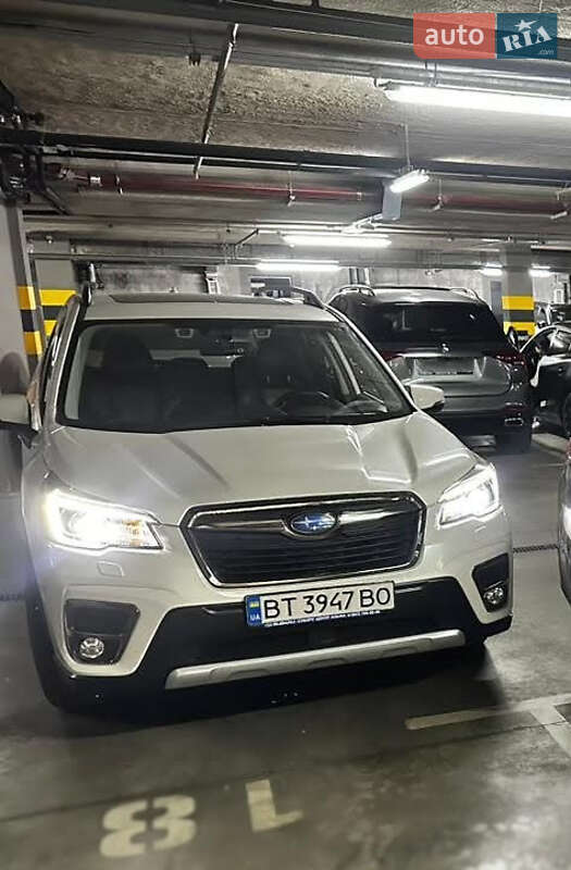 Позашляховик / Кросовер Subaru Forester 2019 в Львові