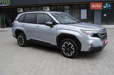 Позашляховик / Кросовер Subaru Forester 2024 в 