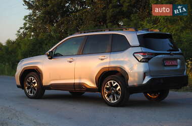 Позашляховик / Кросовер Subaru Forester 2024 в 