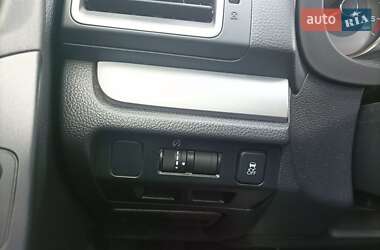 Позашляховик / Кросовер Subaru Forester 2014 в 