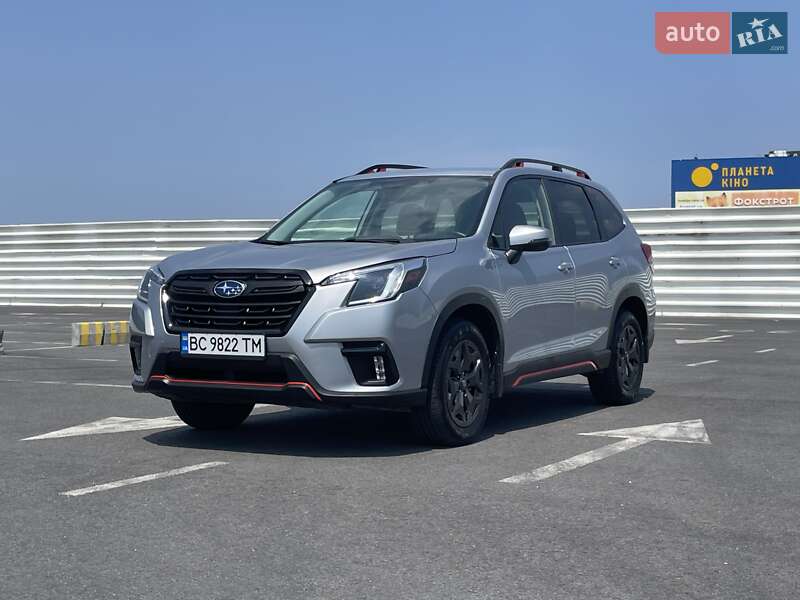 Позашляховик / Кросовер Subaru Forester 2023 в Львові