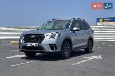Внедорожник / Кроссовер Subaru Forester 2023 в 