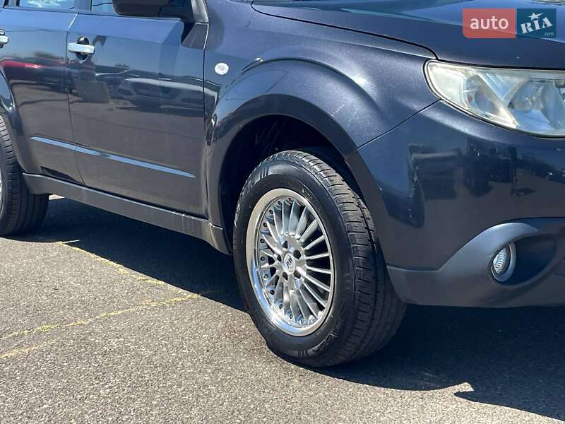 Внедорожник / Кроссовер Subaru Forester 2009 в Одессе