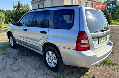 Внедорожник / Кроссовер Subaru Forester 2004 в 