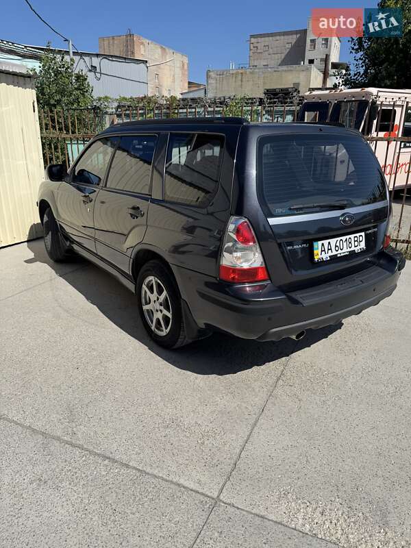 Внедорожник / Кроссовер Subaru Forester 2007 в Киеве