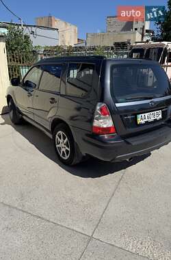 Внедорожник / Кроссовер Subaru Forester 2007 в 