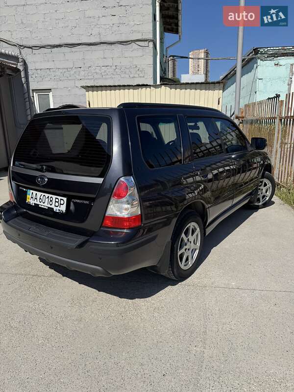 Внедорожник / Кроссовер Subaru Forester 2007 в Киеве