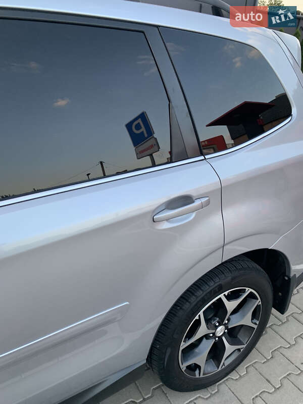 Внедорожник / Кроссовер Subaru Forester 2016 в Борисполе