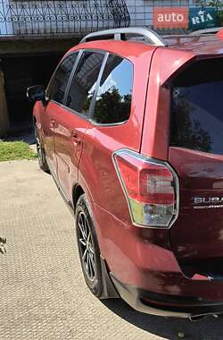 Внедорожник / Кроссовер Subaru Forester 2016 в 