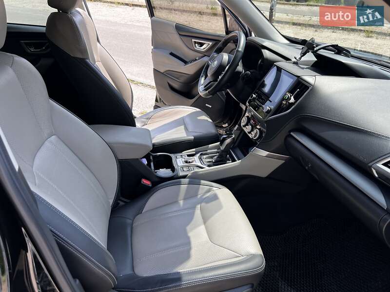 Внедорожник / Кроссовер Subaru Forester 2020 в Днепре