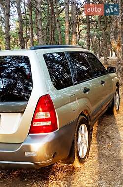 Внедорожник / Кроссовер Subaru Forester 2003 в 