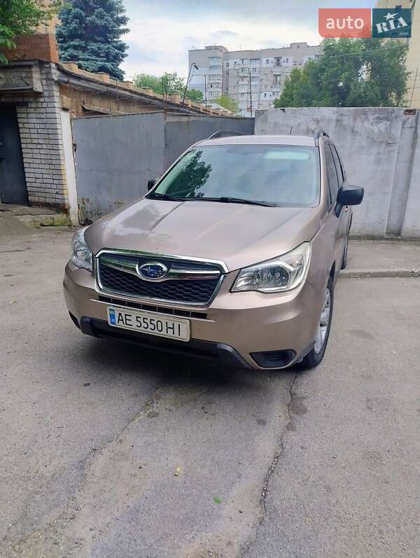 Внедорожник / Кроссовер Subaru Forester 2014 в Новомосковске