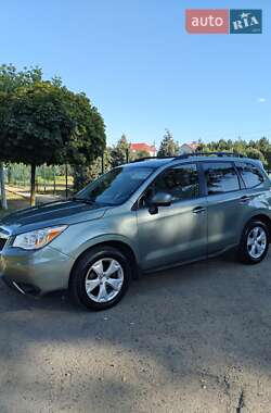 Внедорожник / Кроссовер Subaru Forester 2015 в 