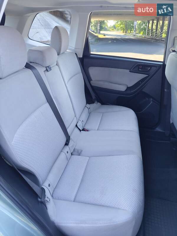 Внедорожник / Кроссовер Subaru Forester 2015 в Днепре