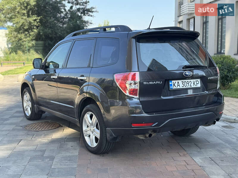 Внедорожник / Кроссовер Subaru Forester 2008 в Киеве