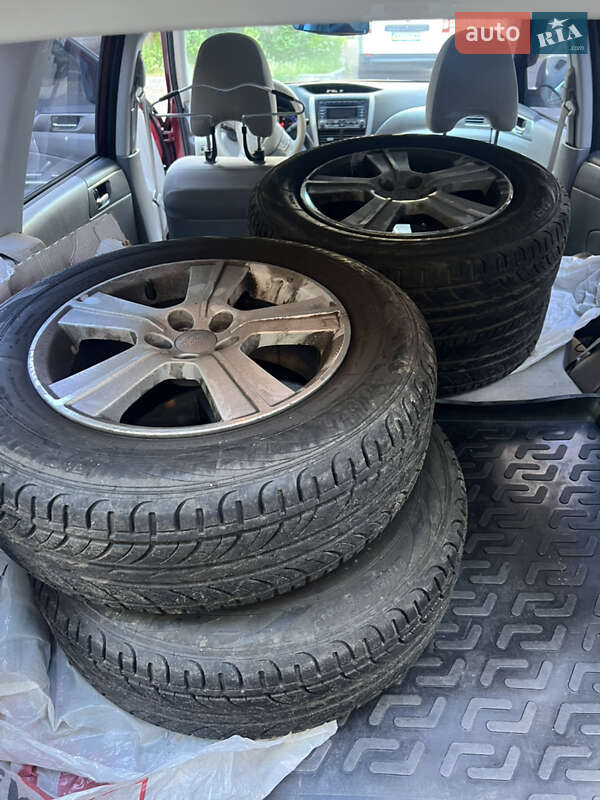 Позашляховик / Кросовер Subaru Forester 2009 в Києві