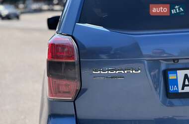 Внедорожник / Кроссовер Subaru Forester 2014 в 