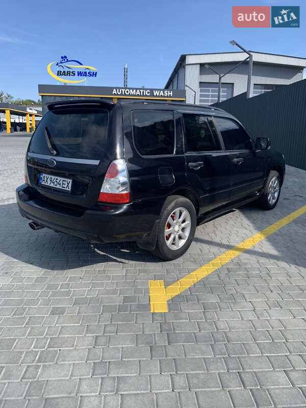 Позашляховик / Кросовер Subaru Forester 2006 в Харкові