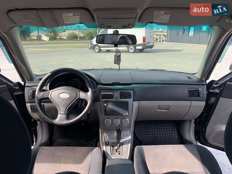 Позашляховик / Кросовер Subaru Forester 2006 в Харкові