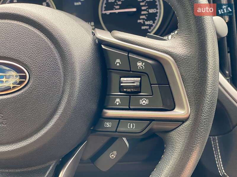 Внедорожник / Кроссовер Subaru Forester 2021 в Киеве