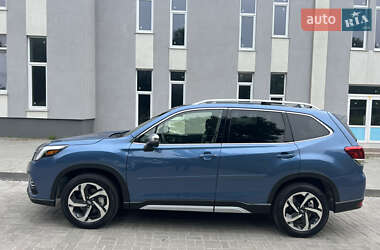 Внедорожник / Кроссовер Subaru Forester 2024 в 