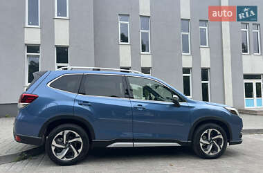 Внедорожник / Кроссовер Subaru Forester 2024 в 