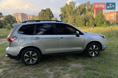 Внедорожник / Кроссовер Subaru Forester 2018 в 