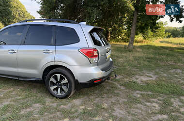 Внедорожник / Кроссовер Subaru Forester 2018 в 