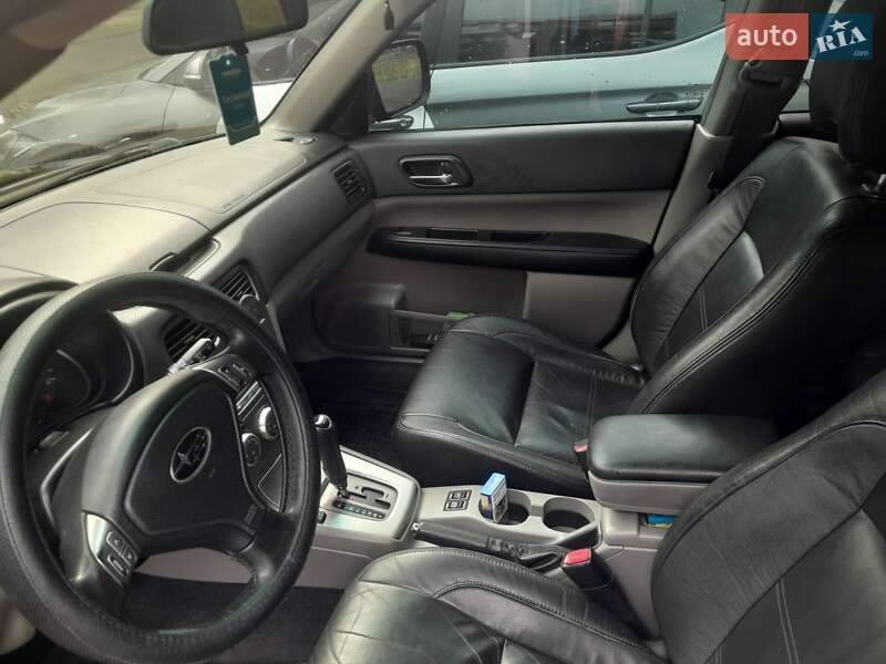 Внедорожник / Кроссовер Subaru Forester 2006 в Киеве