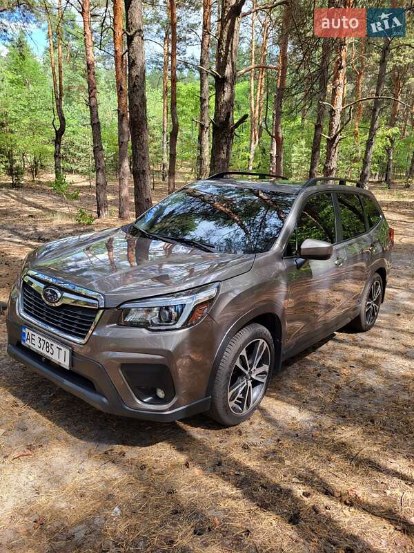 Внедорожник / Кроссовер Subaru Forester 2020 в Днепре
