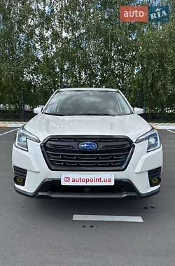 Внедорожник / Кроссовер Subaru Forester 2022 в Белогородке