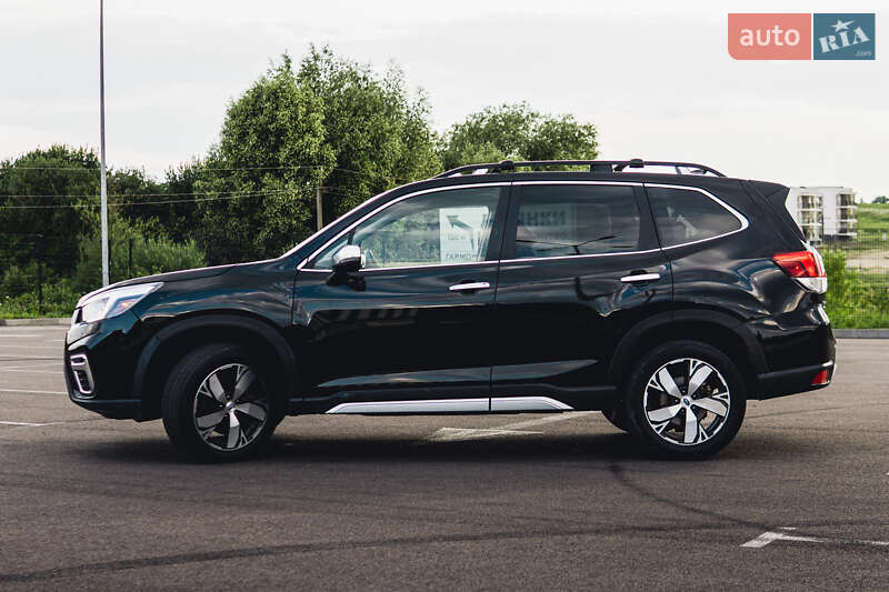 Внедорожник / Кроссовер Subaru Forester 2019 в Ровно