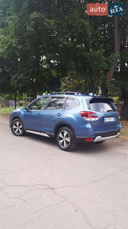 Внедорожник / Кроссовер Subaru Forester 2019 в Изюме