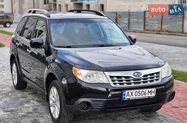 Внедорожник / Кроссовер Subaru Forester 2010 в 