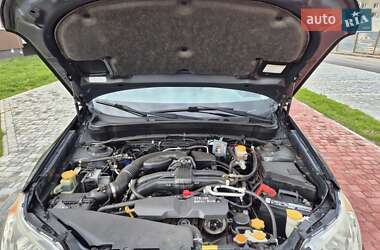 Внедорожник / Кроссовер Subaru Forester 2010 в 