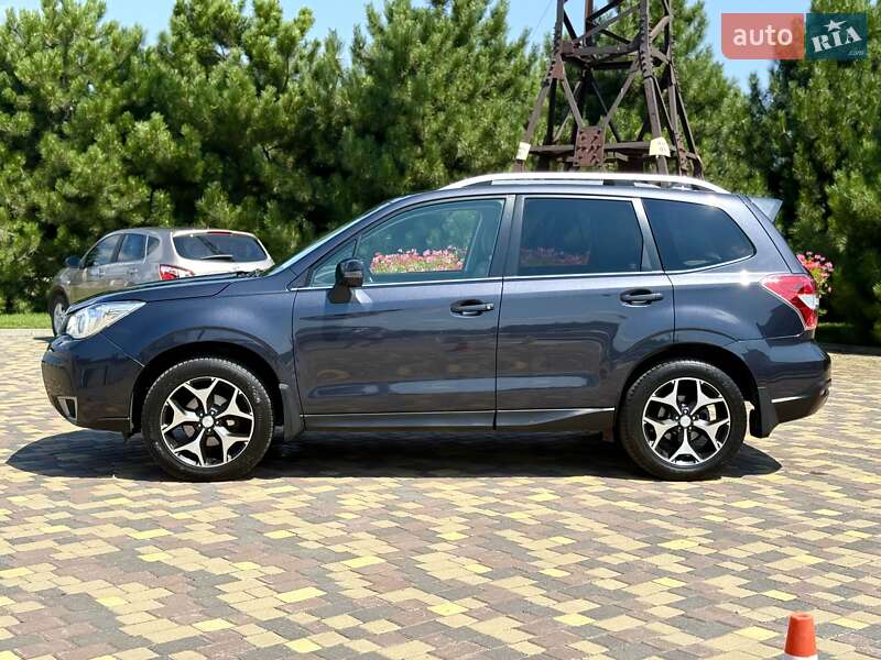Позашляховик / Кросовер Subaru Forester 2015 в Дніпрі