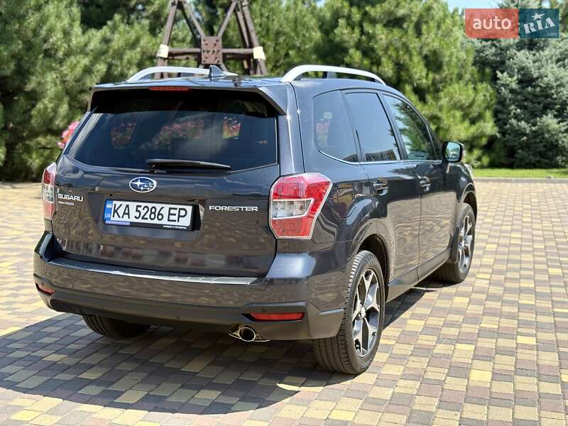 Позашляховик / Кросовер Subaru Forester 2015 в Дніпрі