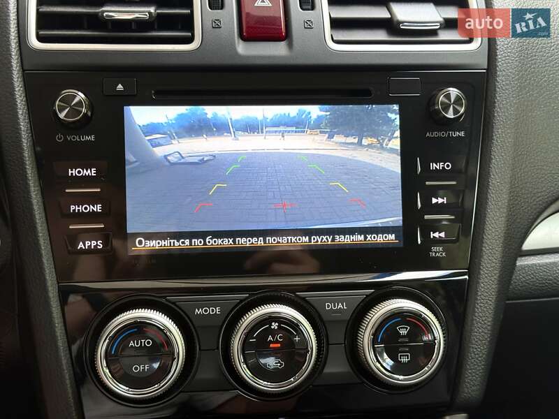 Позашляховик / Кросовер Subaru Forester 2015 в Дніпрі