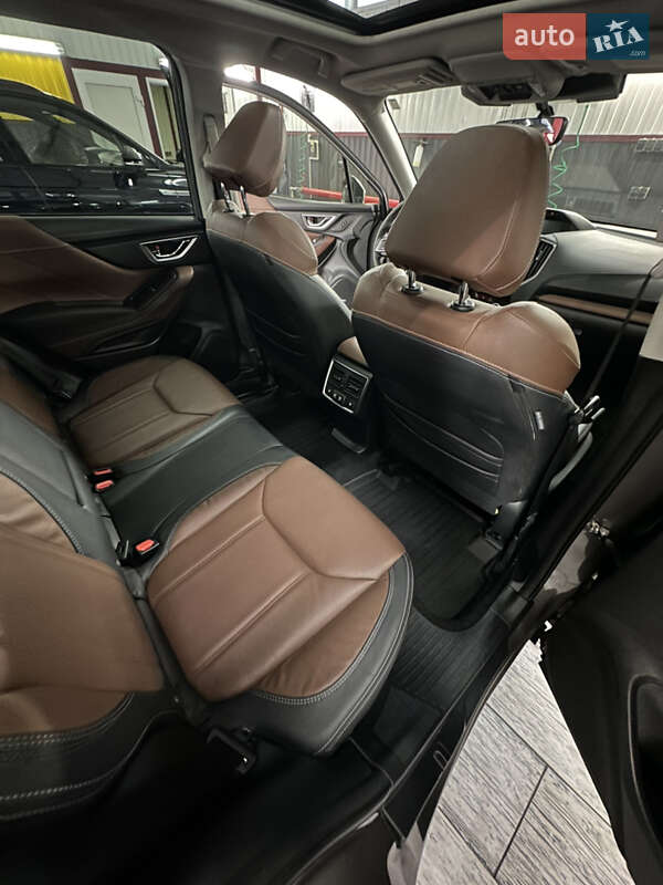 Внедорожник / Кроссовер Subaru Forester 2023 в Киеве