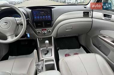 Внедорожник / Кроссовер Subaru Forester 2009 в 
